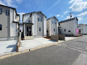 吉川市中曽根、新築一戸建ての外観画像です
