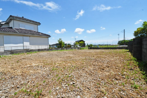 吉川市皿沼、土地の画像です