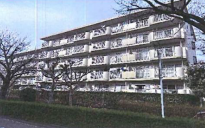 三郷市早稲田、マンションの画像です