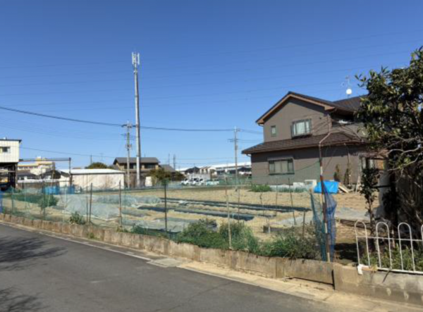 三郷市栄、土地の画像です
