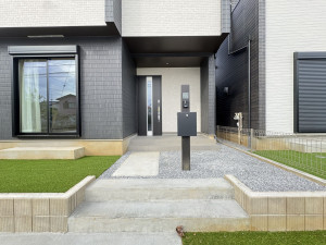 吉川市中曽根、新築一戸建ての外観画像です