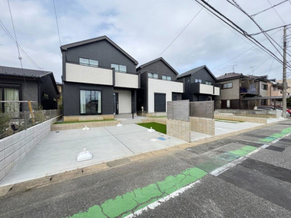 吉川市中曽根、新築一戸建ての外観画像です
