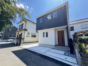 吉川市中野、新築一戸建ての画像です