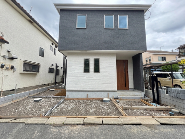 吉川市中野、新築一戸建ての画像です
