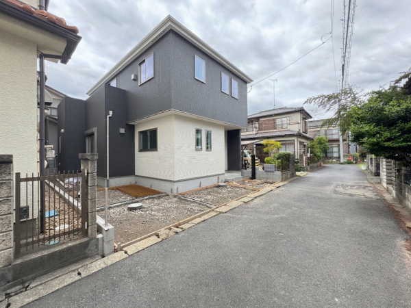 吉川市中野、新築一戸建ての画像です