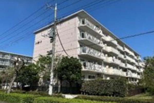 三郷市早稲田、マンションの画像です