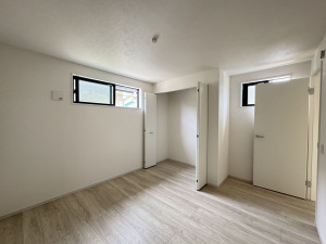 吉川市新栄、新築一戸建ての画像です
