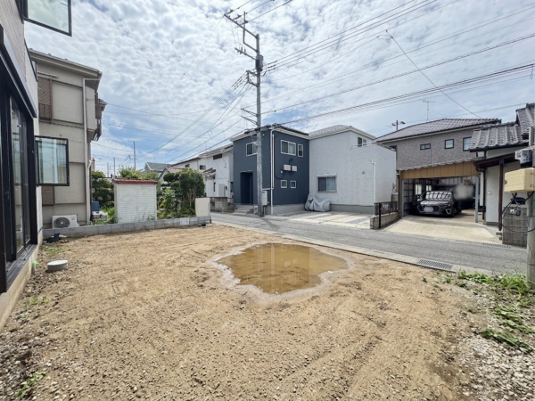 吉川市新栄、新築一戸建ての画像です