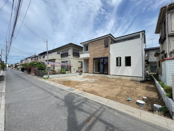 吉川市新栄、新築一戸建ての画像です
