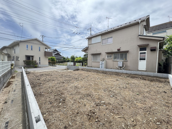 吉川市吉川、新築一戸建ての画像です