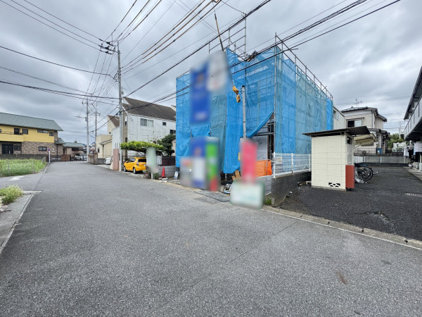 吉川市吉川、新築一戸建ての外観画像です