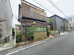 三郷市中央、土地の画像です