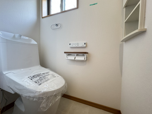 三郷市彦成、中古一戸建ての画像です