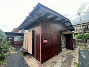 三郷市戸ケ崎、中古一戸建ての外観画像です