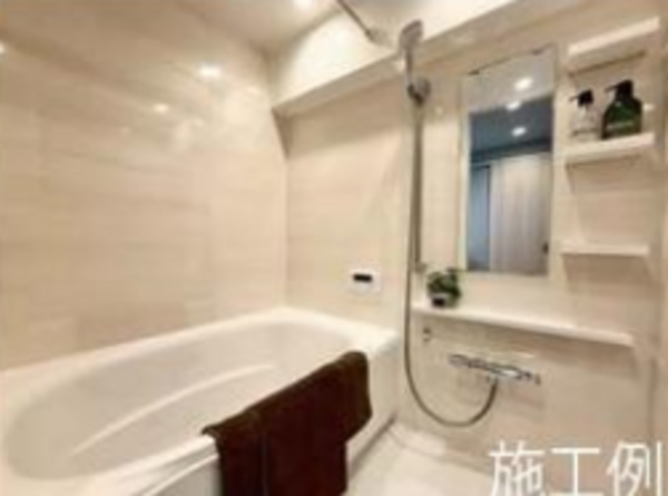 三郷市高州、マンションの風呂画像です