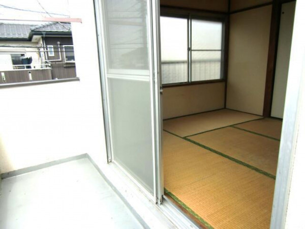 三郷市戸ケ崎、収益物件/アパートのバルコニー画像です