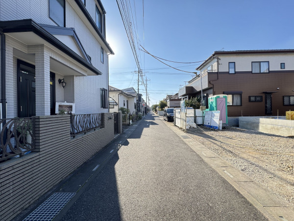 吉川市新栄、新築一戸建ての画像です
