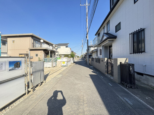 吉川市新栄、新築一戸建ての画像です