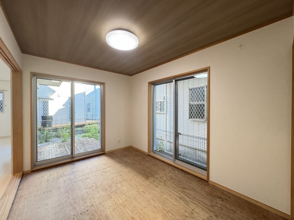 吉川市美南、中古一戸建ての内装画像です