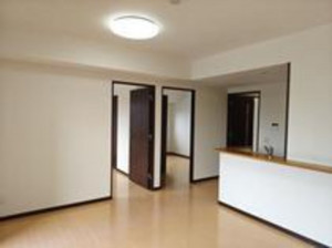 三郷市早稲田、マンションの内装画像です