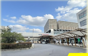 三郷市戸ケ崎、土地の駅画像です