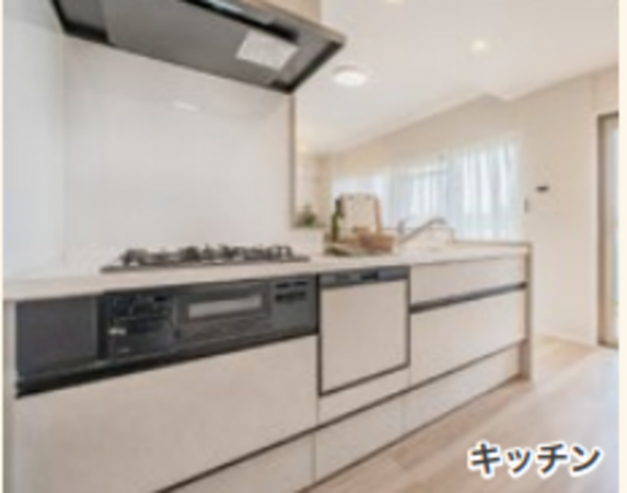 吉川市大字保、マンションのキッチン画像です