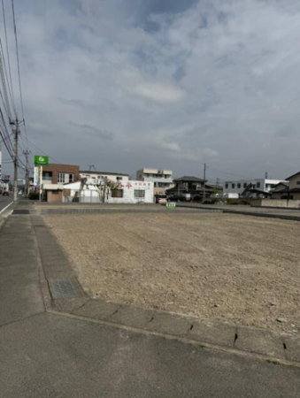 前橋市荒牧町、土地の画像です