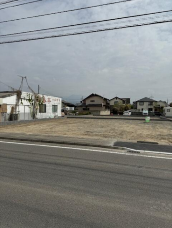 前橋市荒牧町、土地の画像です