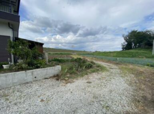 前橋市青柳町、土地の前面道路を含む現地写真画像です