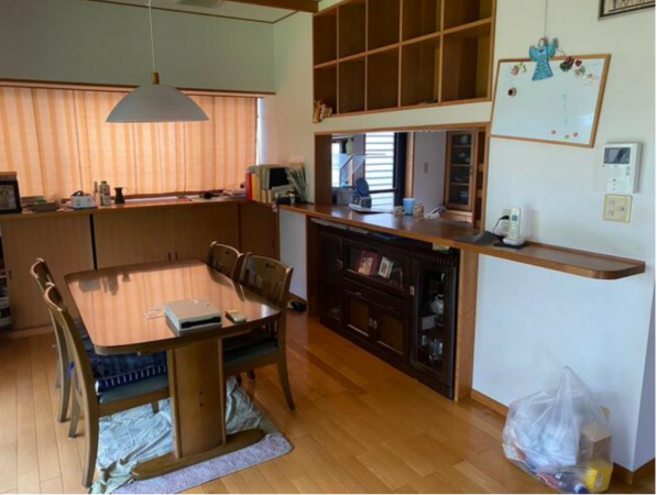 前橋市下沖町、中古一戸建ての居間画像です
