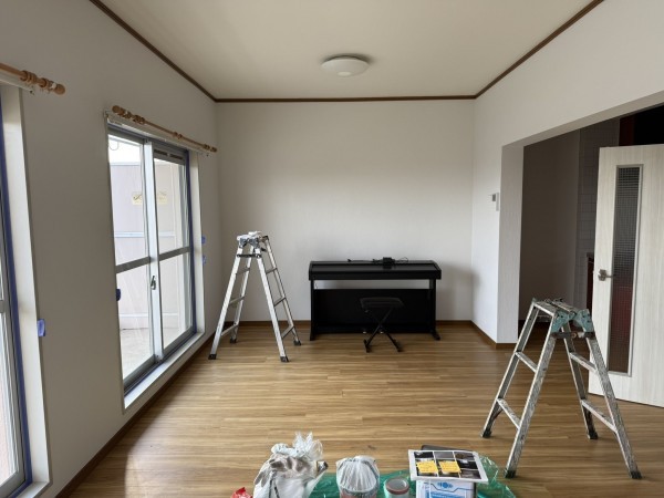前橋市西片貝町、収益物件/アパートの居間画像です