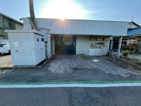 前橋市横手町、収益物件/店舗付住宅の画像です