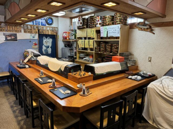 前橋市西片貝町、収益物件/店舗の画像です