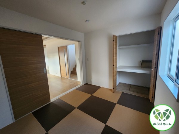 前橋市後家町、新築一戸建ての居間画像です