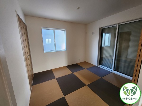 前橋市後家町、新築一戸建ての居間画像です