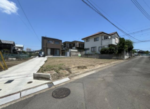 前橋市朝倉町、土地の画像です