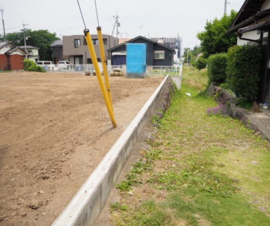 前橋市総社町総社、土地の画像です