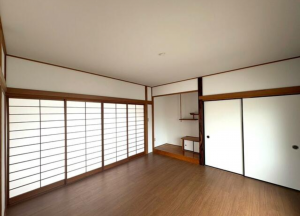 前橋市城東町、収益物件/店舗付住宅の画像です