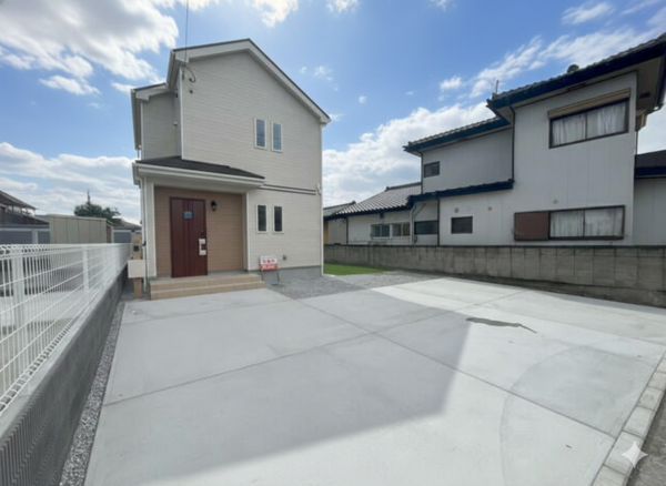 前橋市石倉町、新築一戸建ての画像です