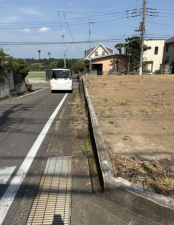 前橋市総社町総社、土地の画像です