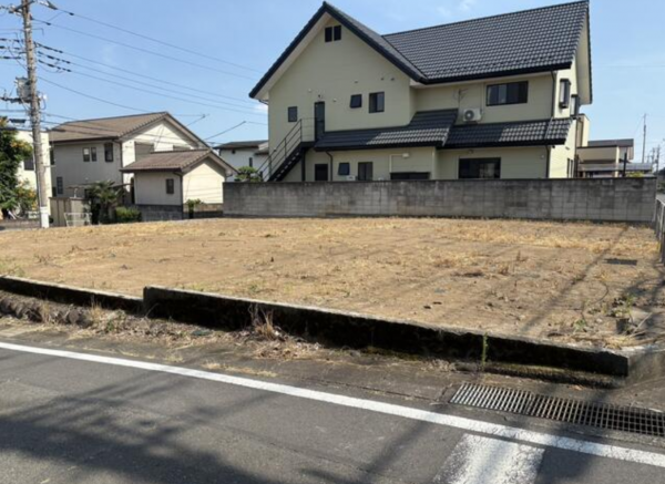 前橋市総社町総社、土地の画像です