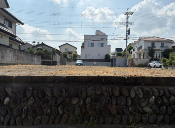 前橋市総社町総社、土地の画像です