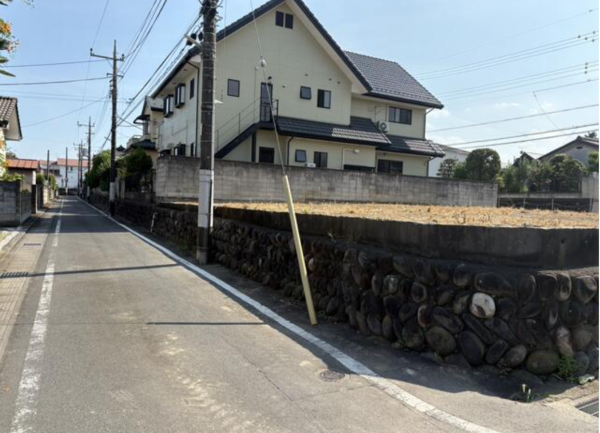 前橋市総社町総社、土地の画像です