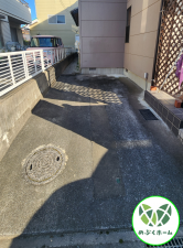 前橋市箱田町、中古一戸建ての駐車場画像です