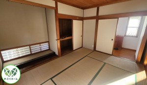 前橋市箱田町、中古一戸建ての居間画像です