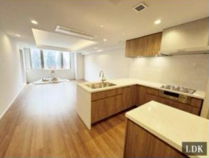 渋谷区南平台町、マンションの居間画像です