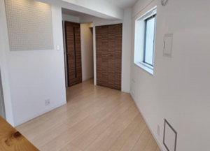 目黒区駒場、マンションの居間画像です