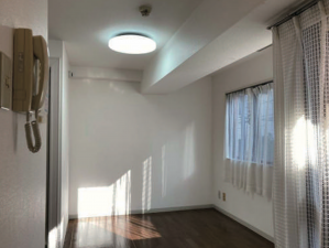 渋谷区円山町、マンションの内装画像です