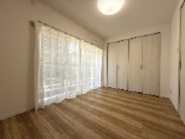 渋谷区桜丘町、マンションの居間画像です