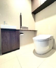 渋谷区渋谷、マンションのトイレ画像です